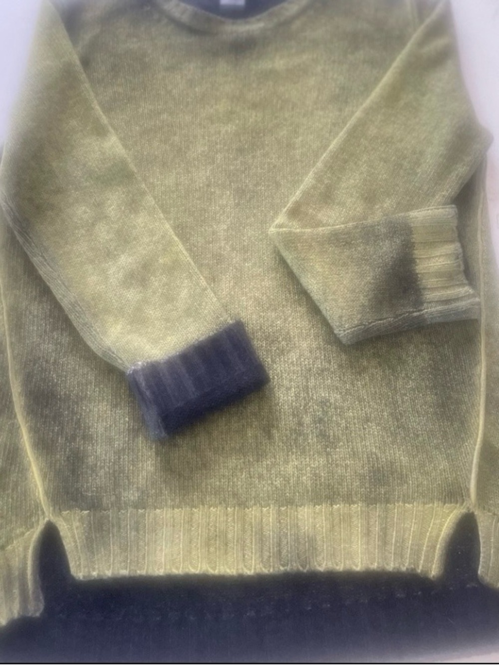 Avant Toi 100% Brushed Cashmere Moss Green Sweater Hand Painted High Quality.
